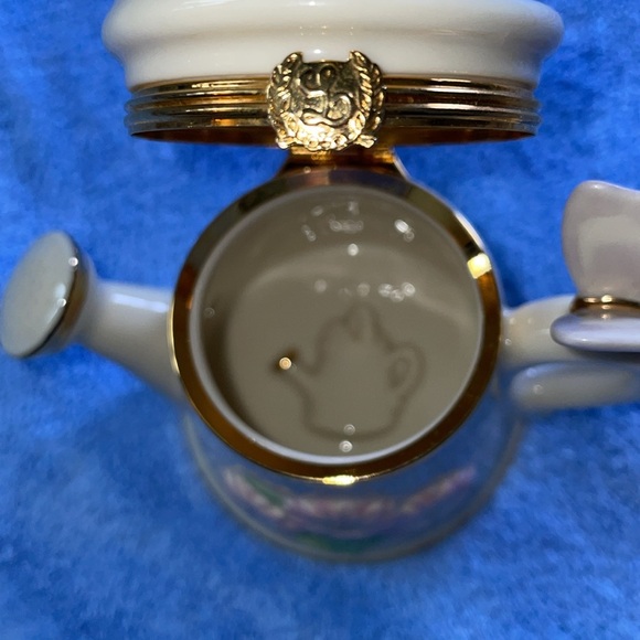 Vintage LENOX Treasures Treasure Box. - Picture 6 of 7